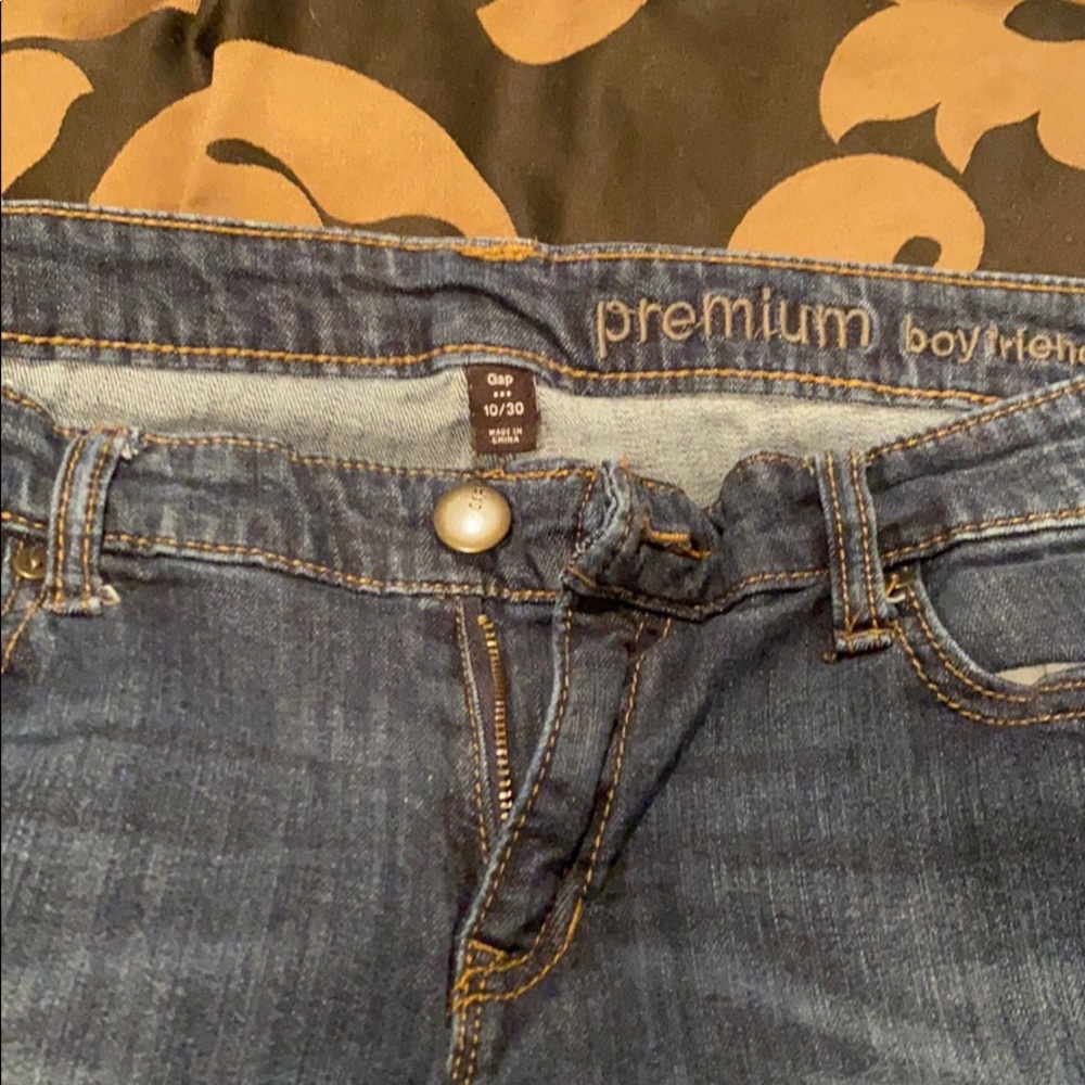 Jeans - Picture 2 of 3
